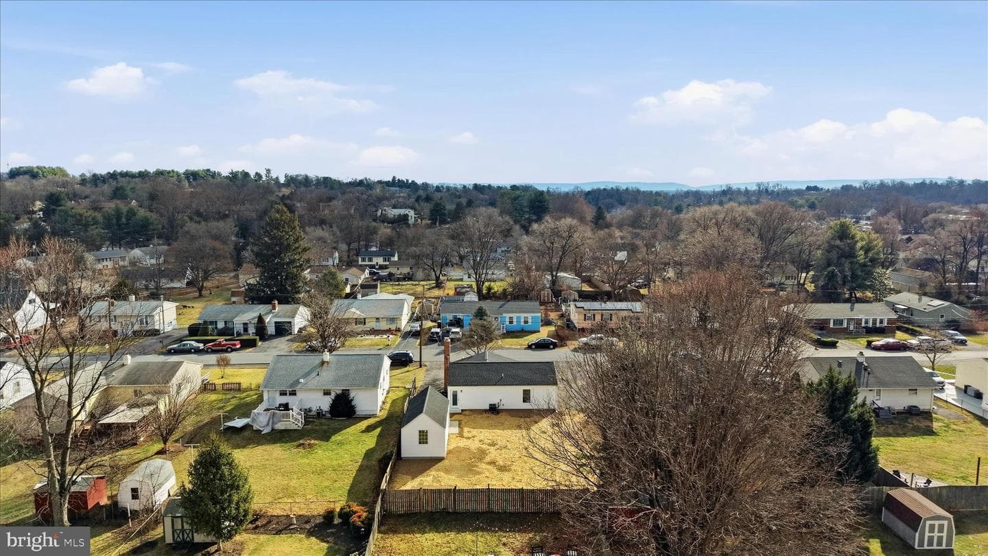 217 Myrtle Avenue photo 41