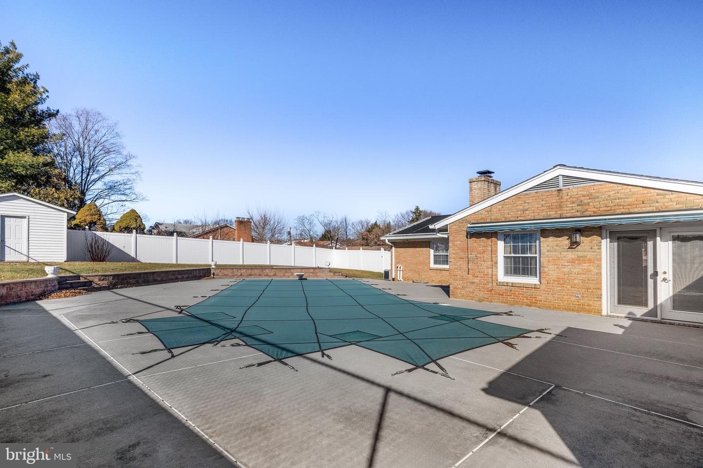945 Allen Drive photo 31