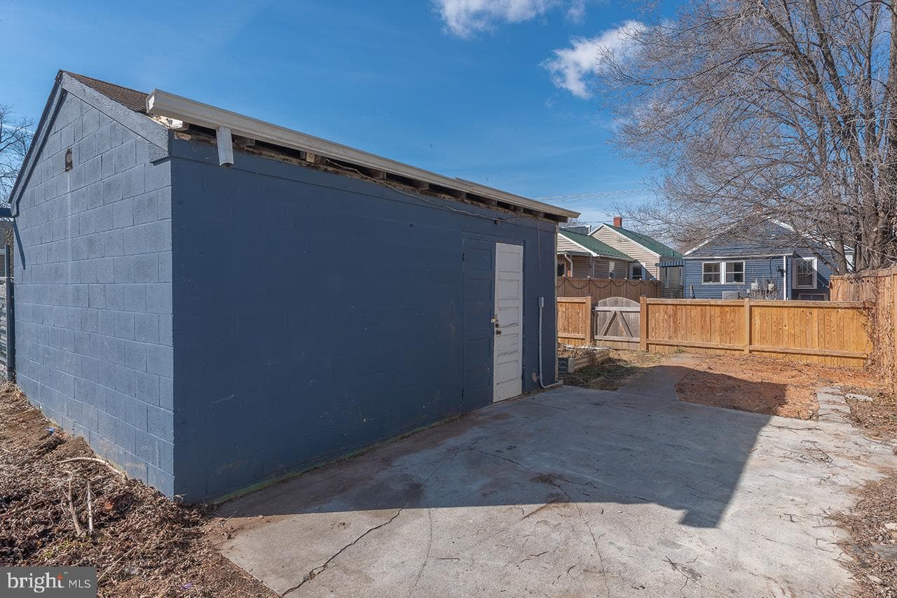 424 Highland Avenue photo 48