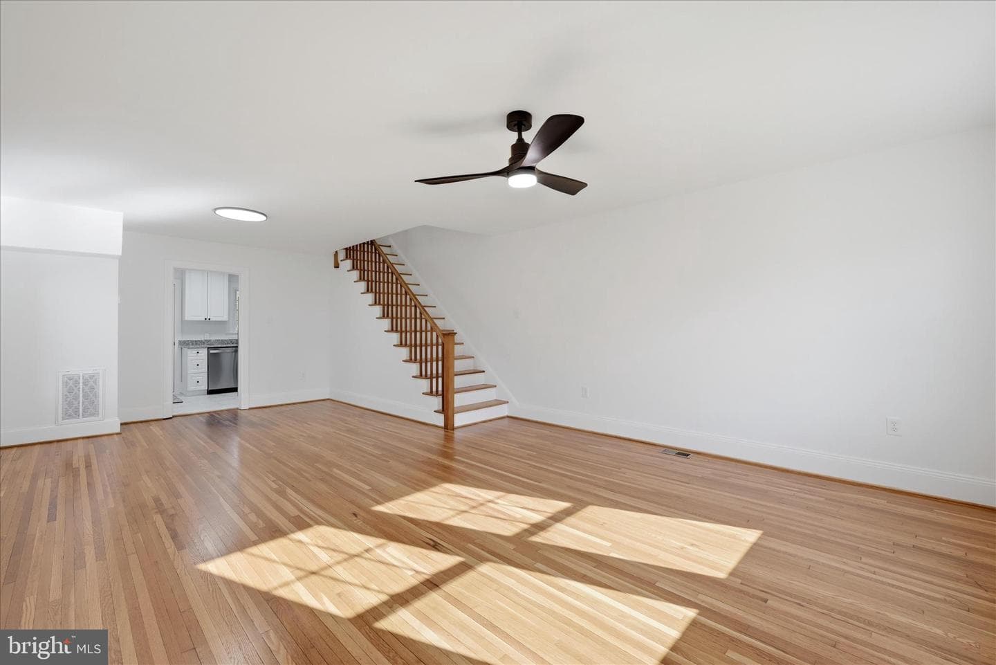625 Watson Avenue photo 6