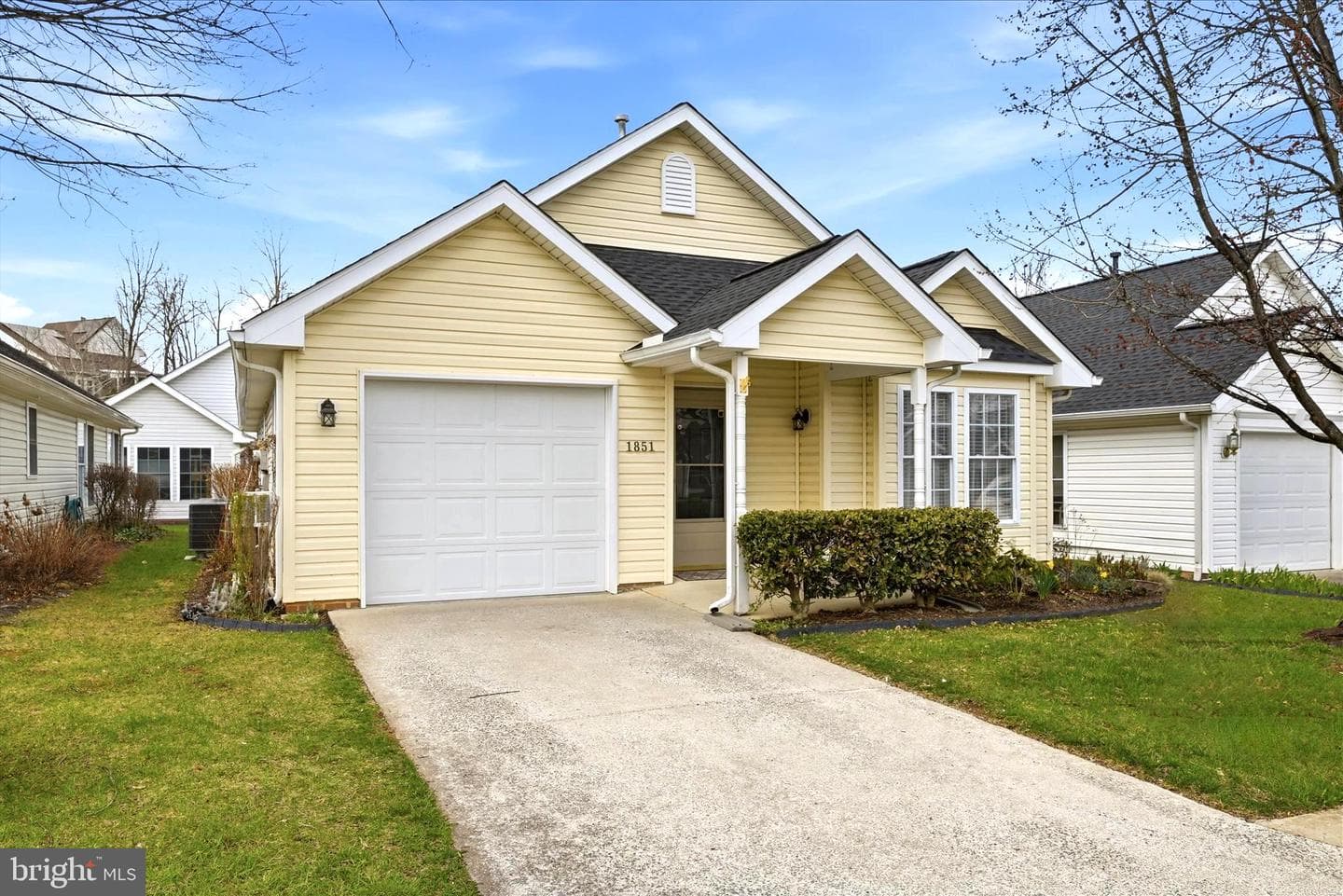 1851 Melvor Lane photo 40