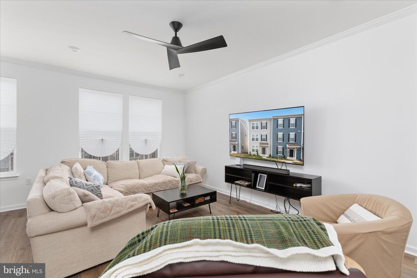 3138 Eton Place photo 13