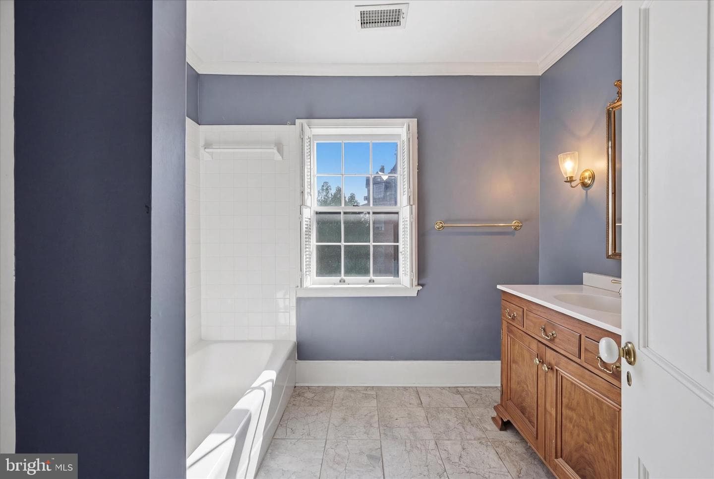 217 W Boscawen Street photo 59