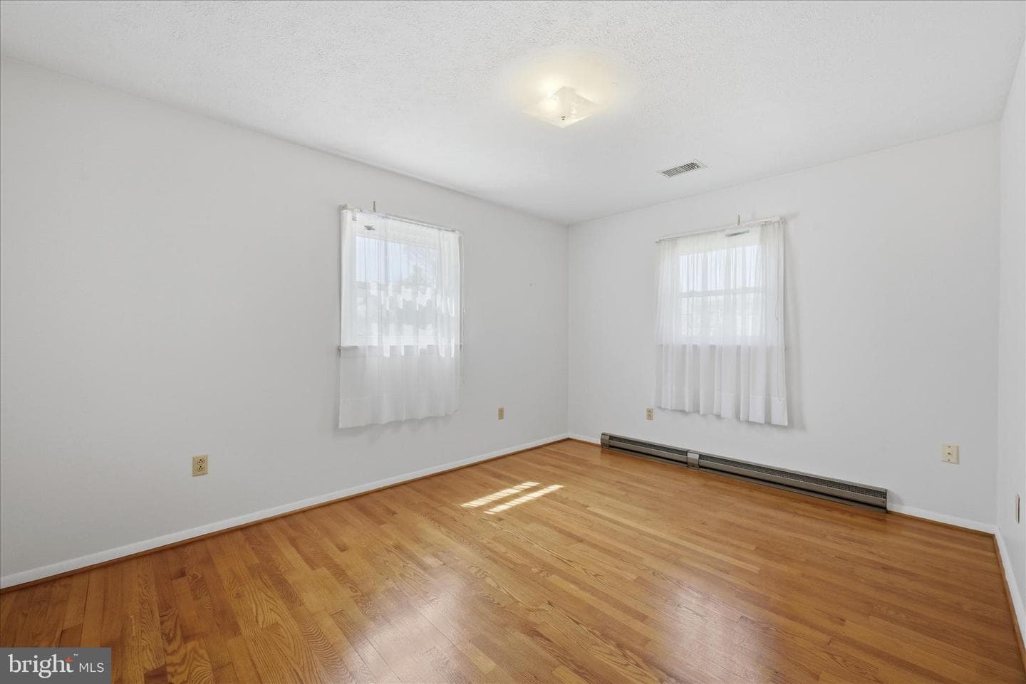 113 Christopher Drive photo 9
