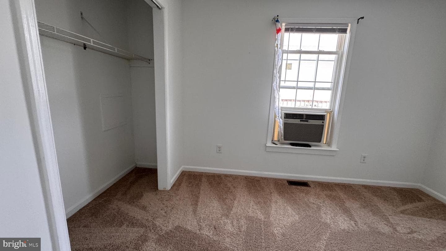 704 Watson Avenue photo 9