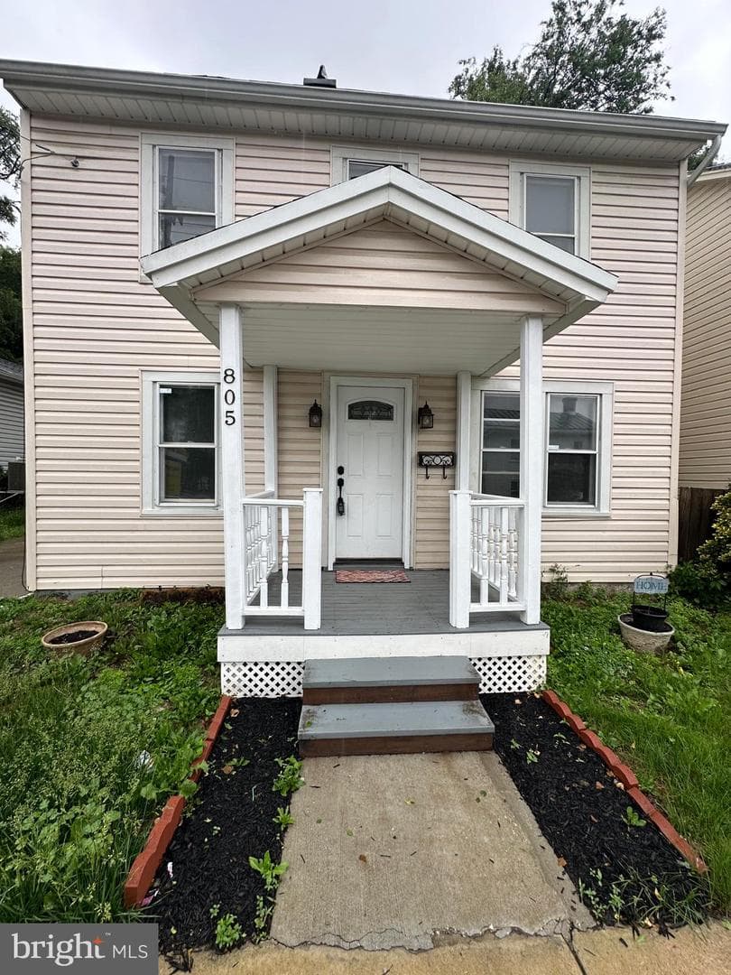 805 S Kent St photo 1