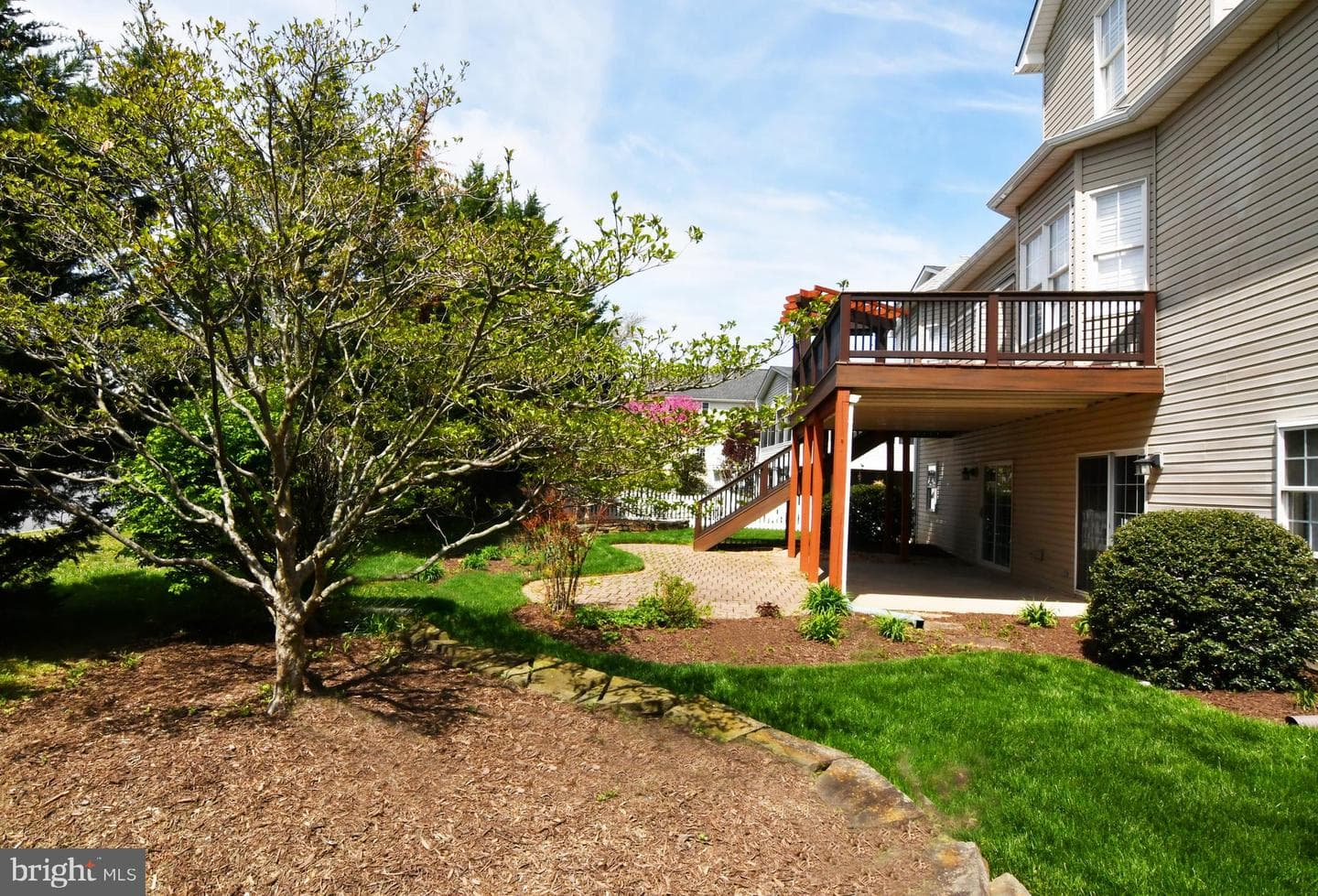 813 Chelsea Drive photo 11