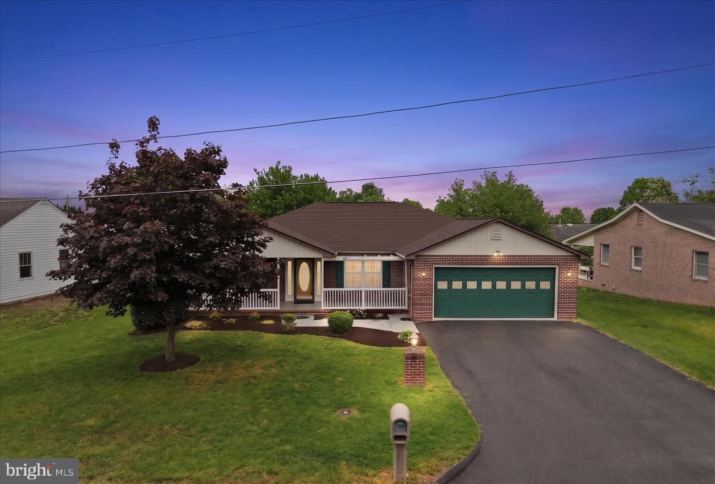 202 Russelcroft Road
