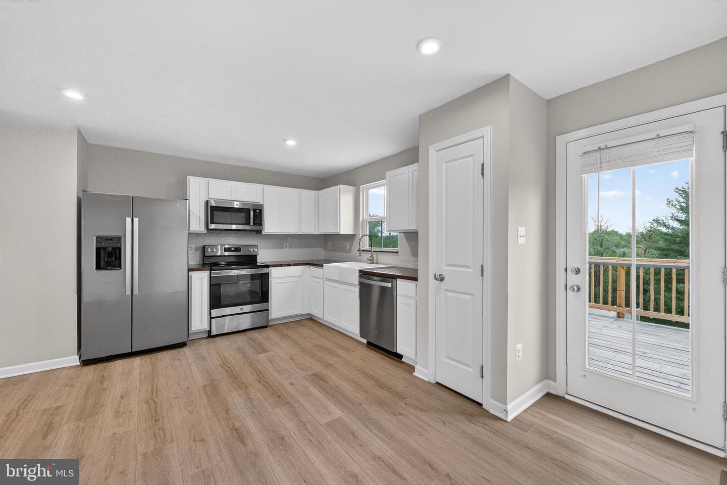 310 Longview Avenue photo 8