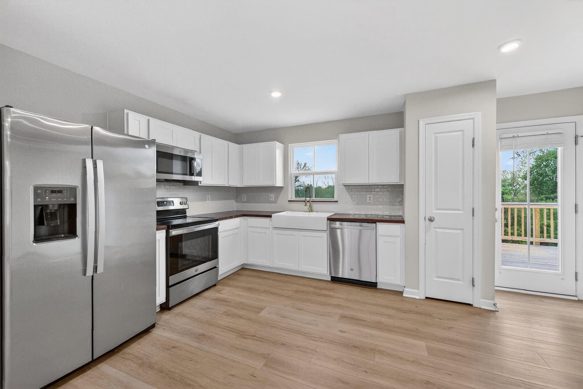 310 Longview Avenue photo 9