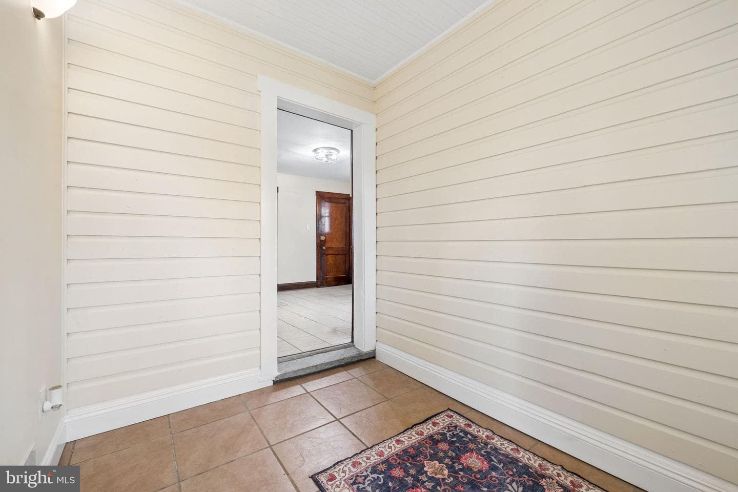707 E Cork Street photo 27