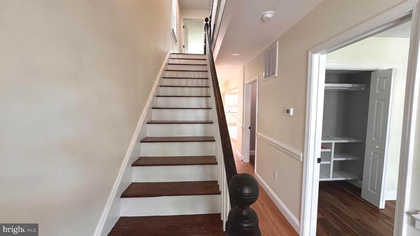 315 National Avenue photo 16