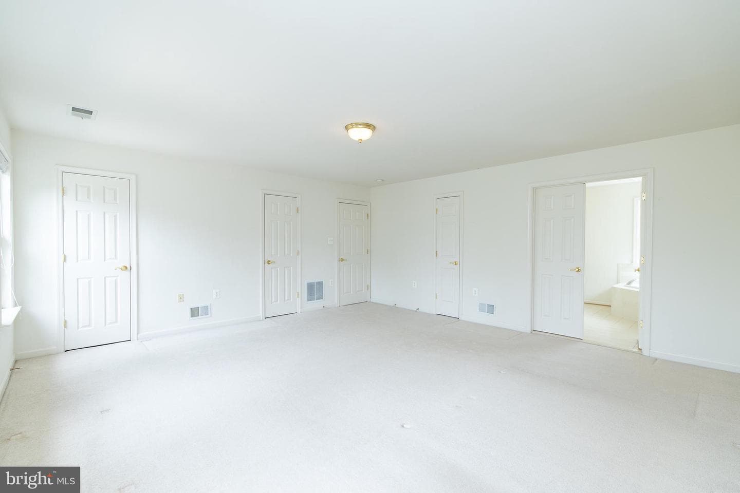 938 Wayne Drive photo 25