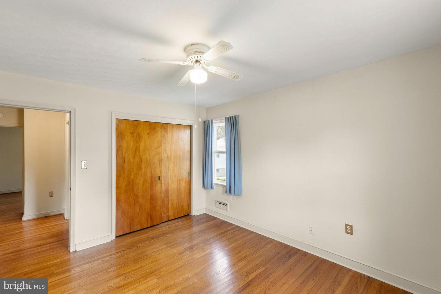 328 Longview Avenue photo 19