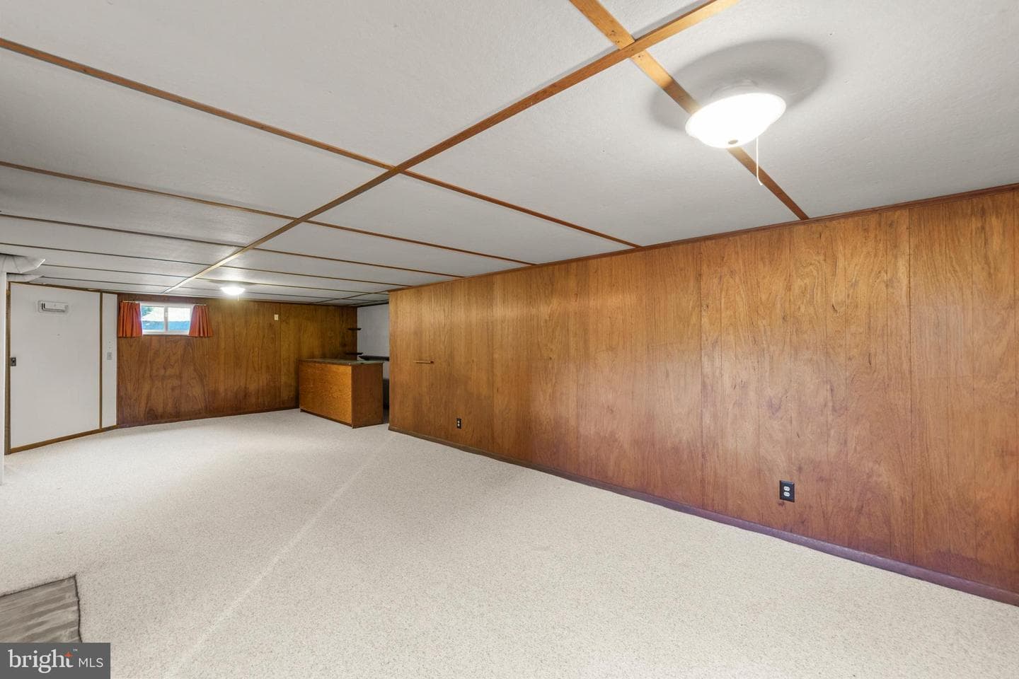 328 Longview Avenue photo 33