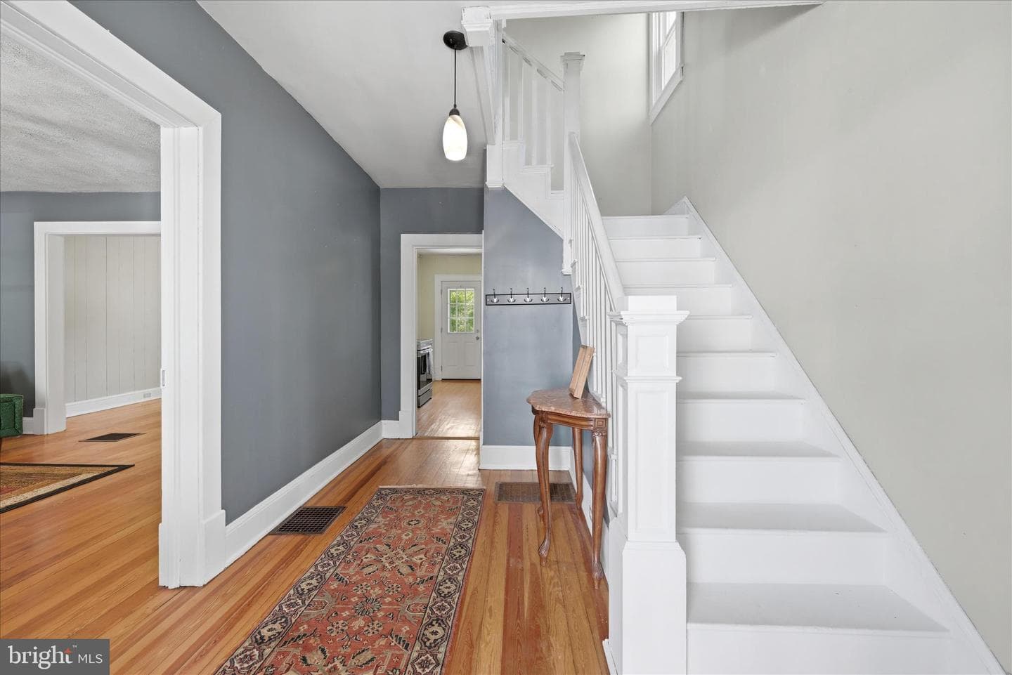 406 Highland Avenue photo 9