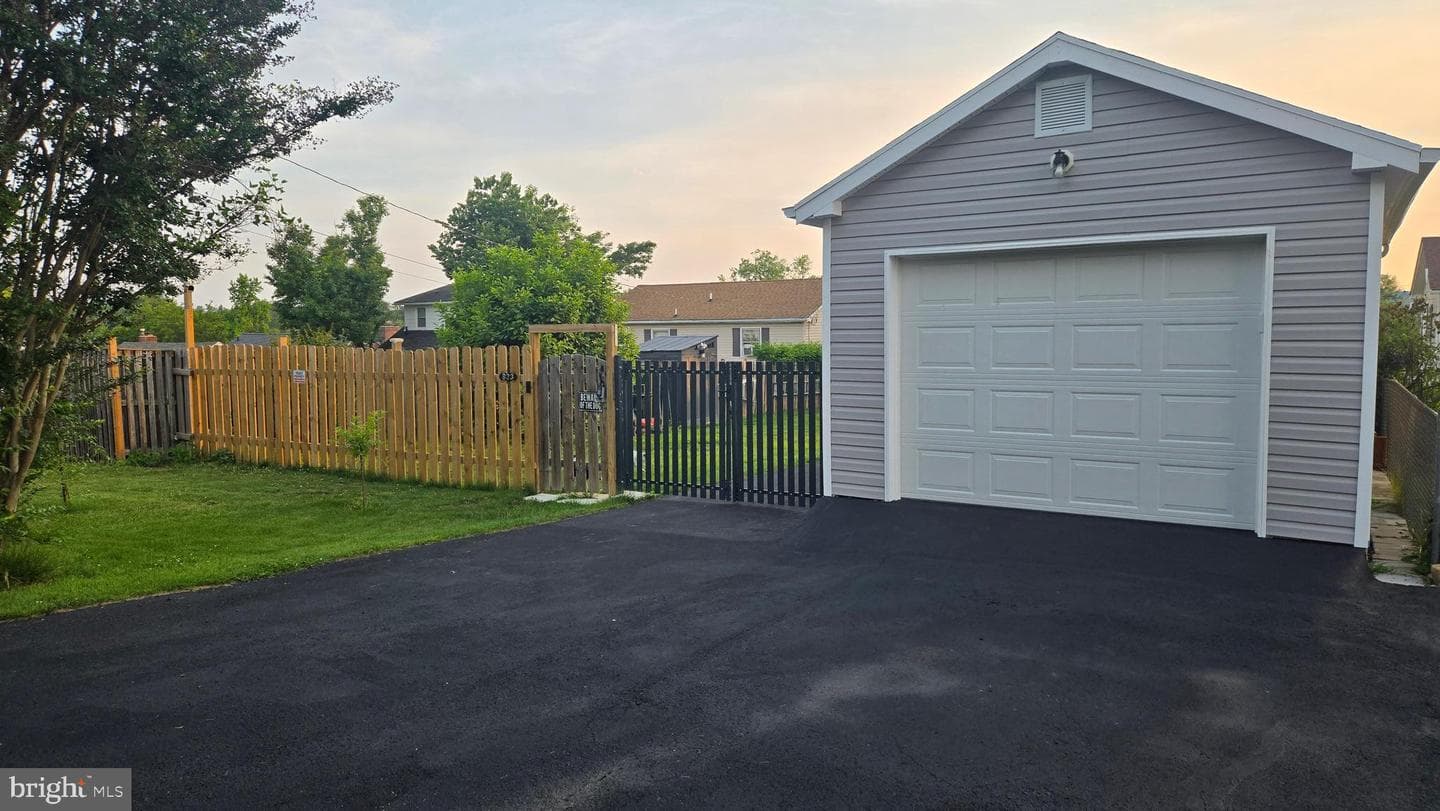 823 Woodland Avenue photo 34