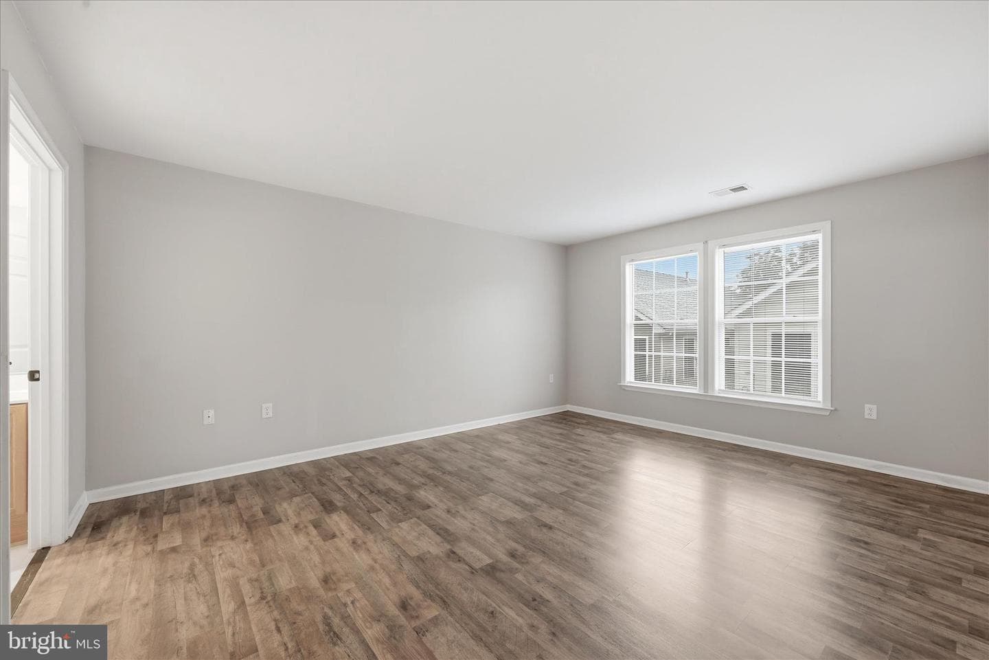 1856 Melvor Lane photo 24