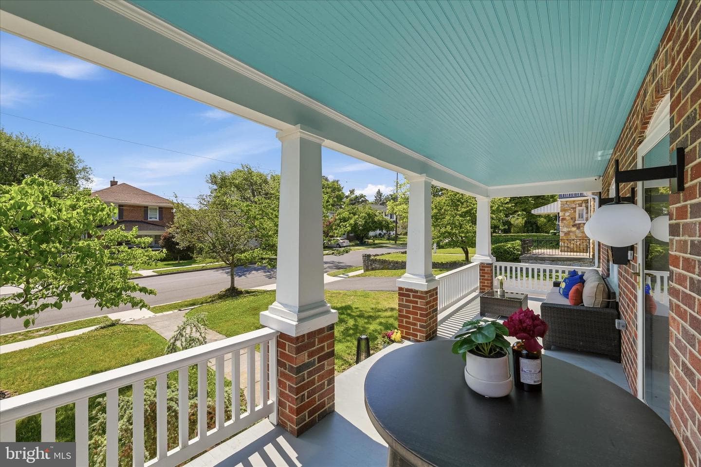 1423 Greystone Ter photo 3