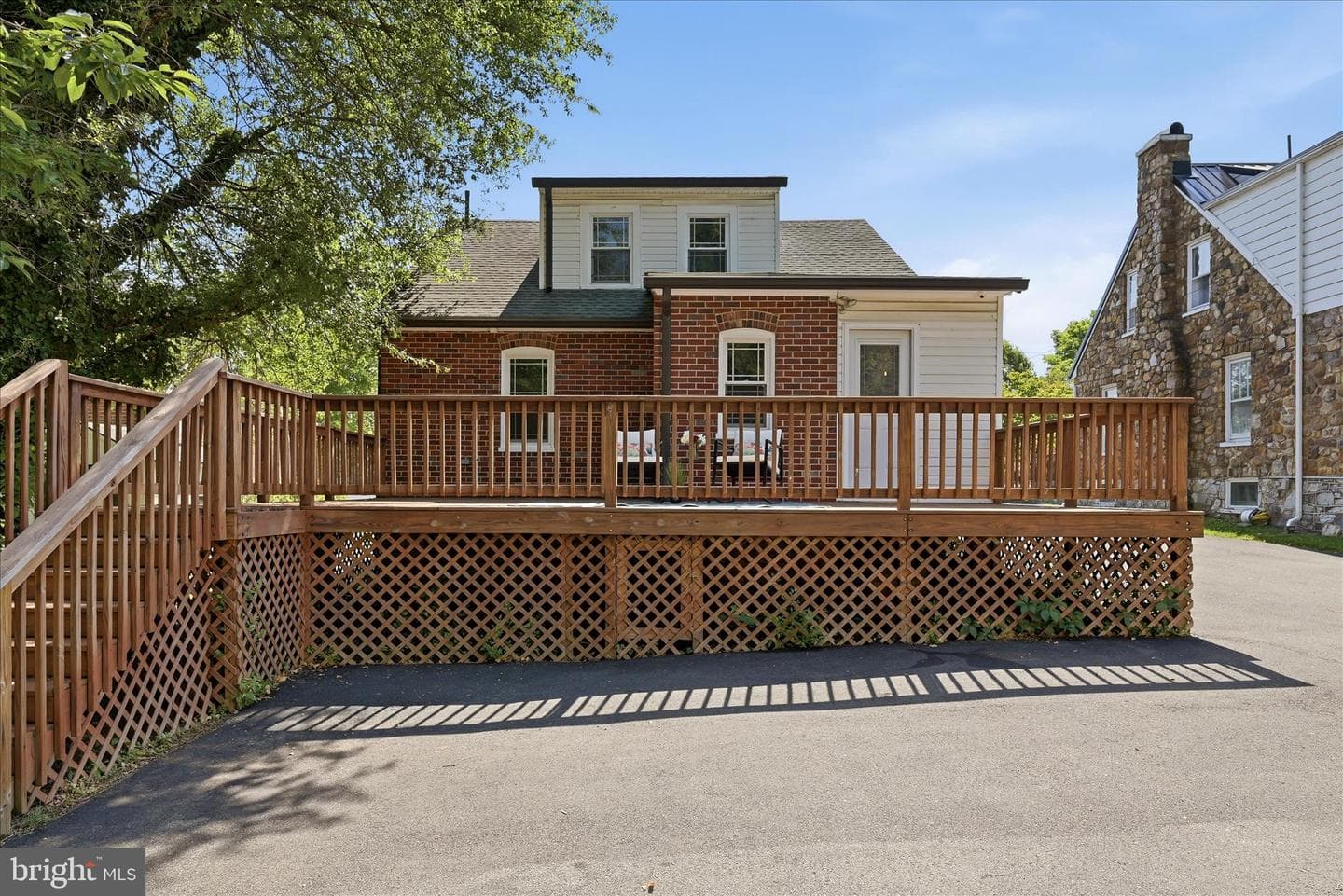 1423 Greystone Ter photo 35