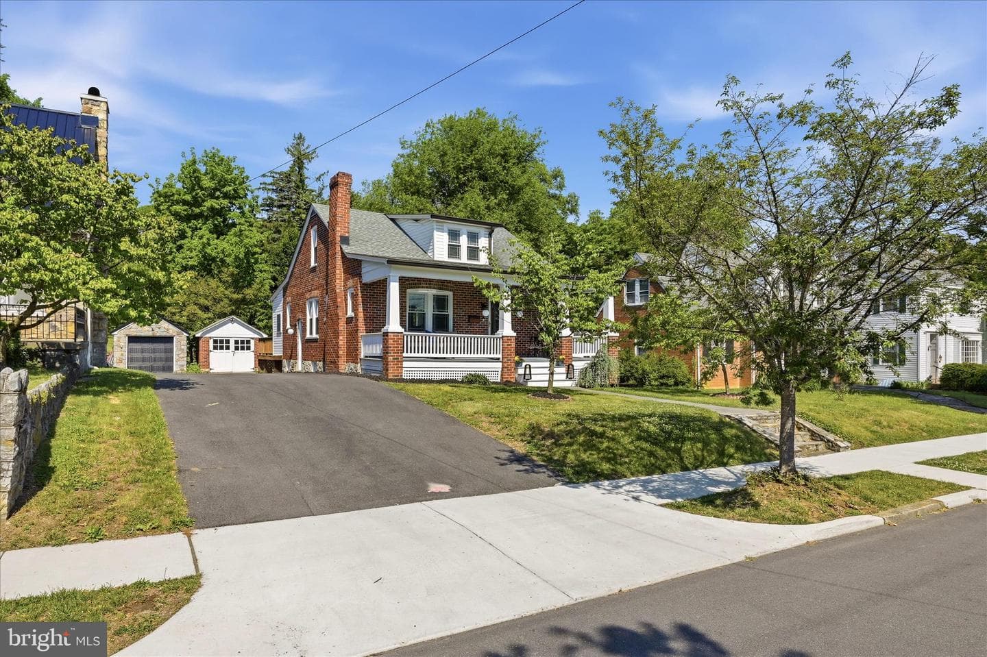 1423 Greystone Ter photo 37