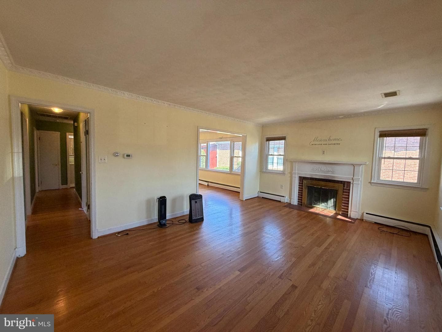 540 Bellview Ave photo 9