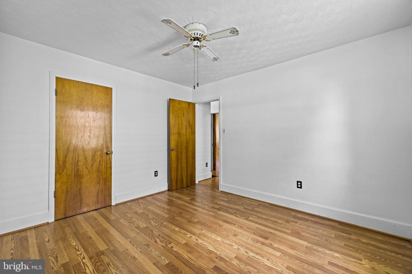 2917 First St photo 30