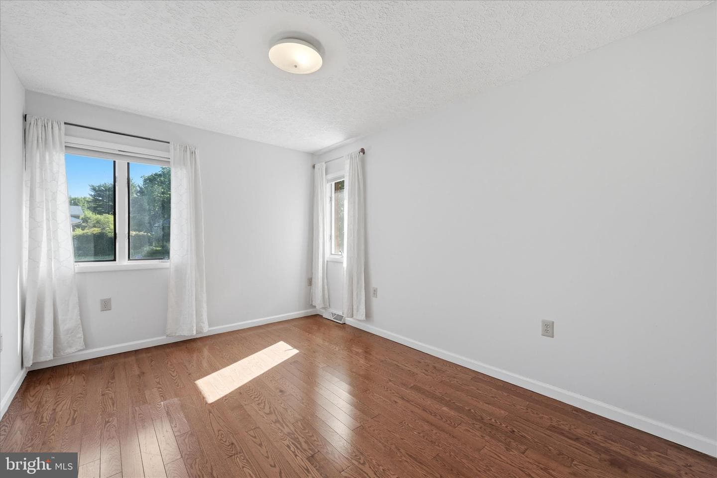 1317 Caroline Street photo 33