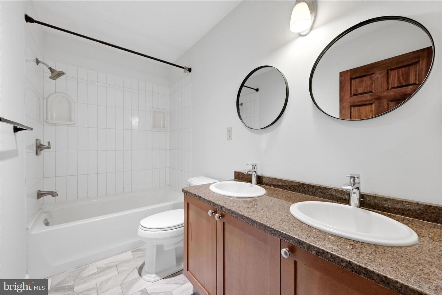 1317 Caroline Street photo 35