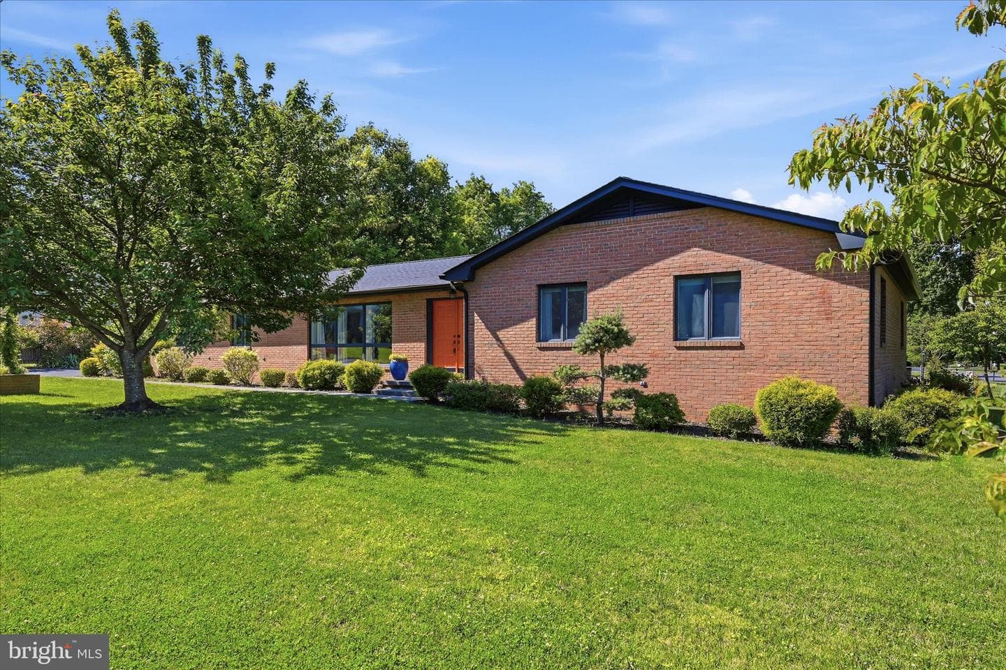 1317 Caroline Street photo 5
