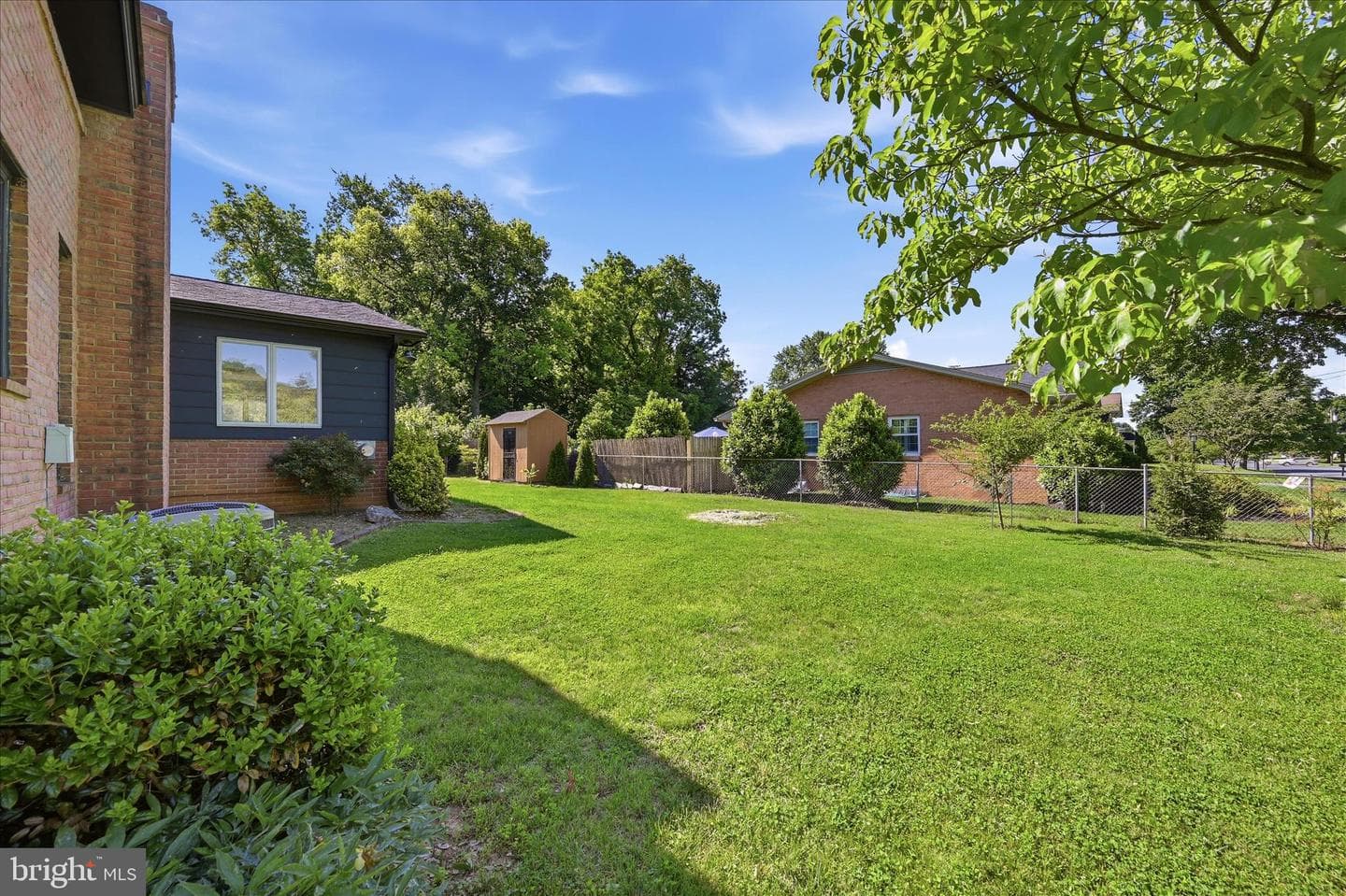 1317 Caroline Street photo 63