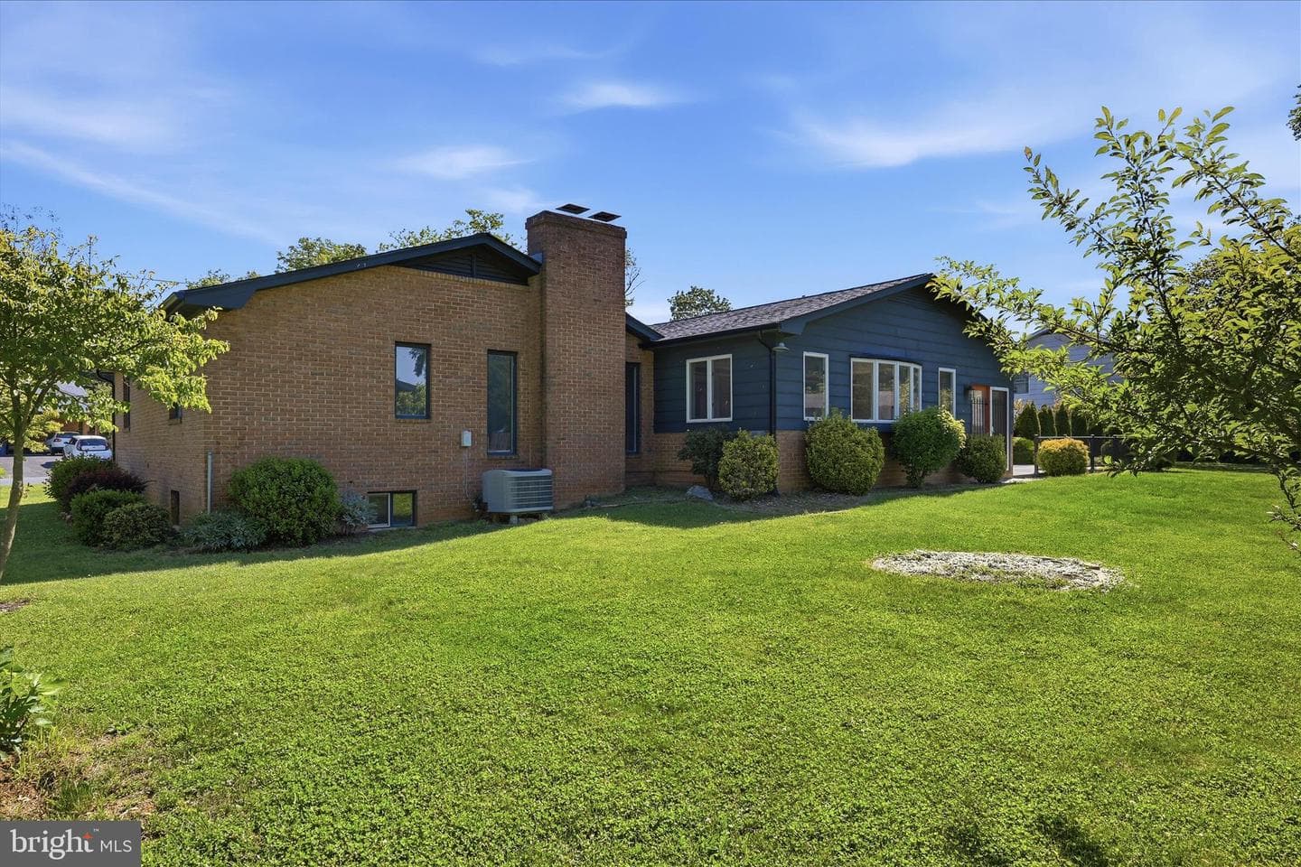 1317 Caroline Street photo 64