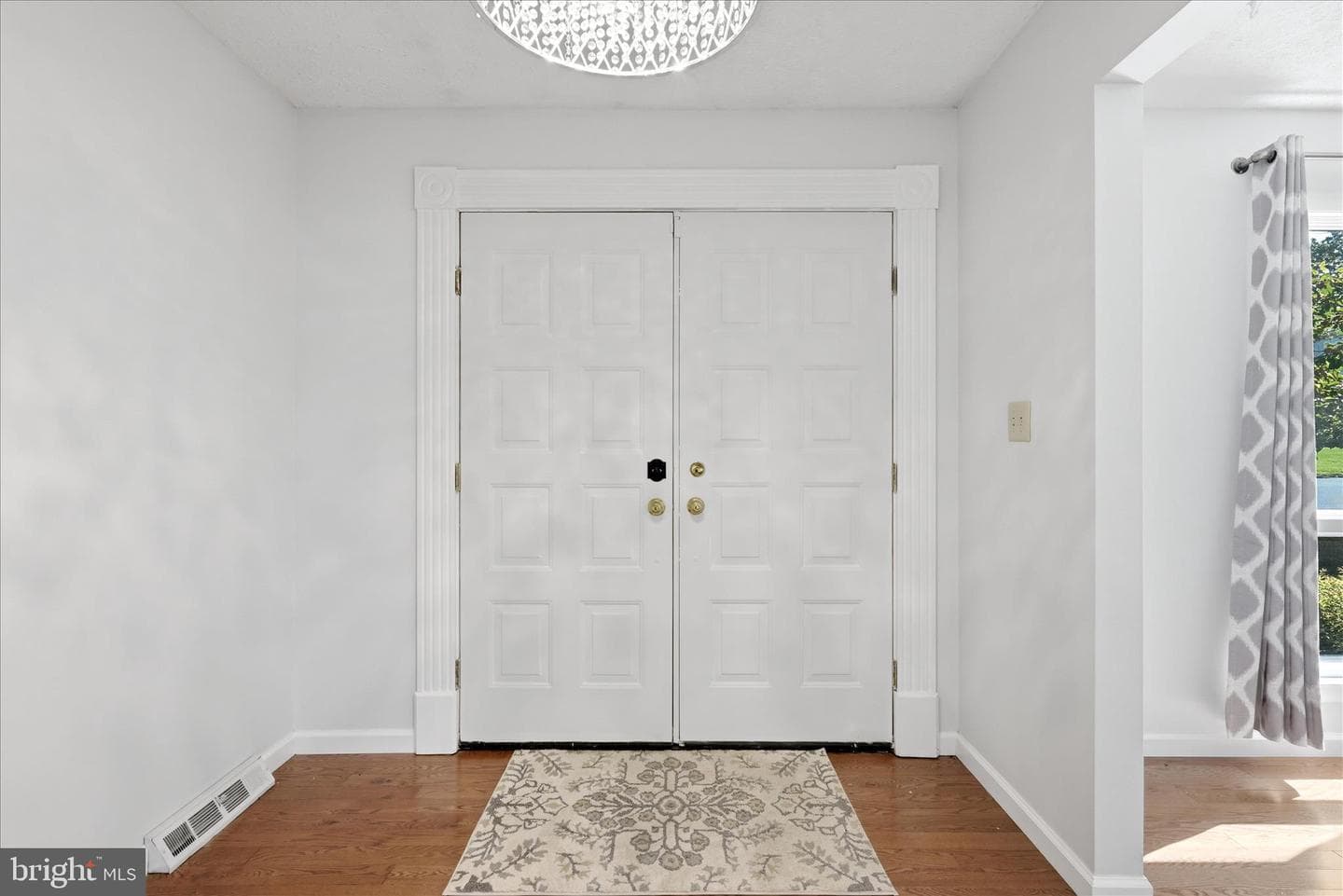 1317 Caroline Street photo 7