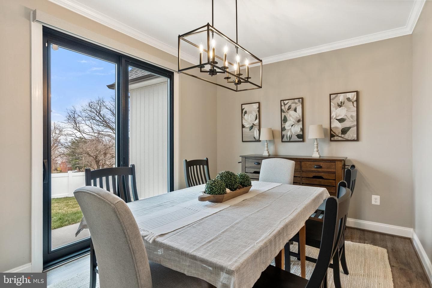 2532 Middle Road photo 22