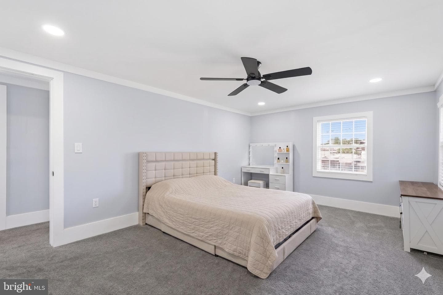 629 National Avenue photo 11