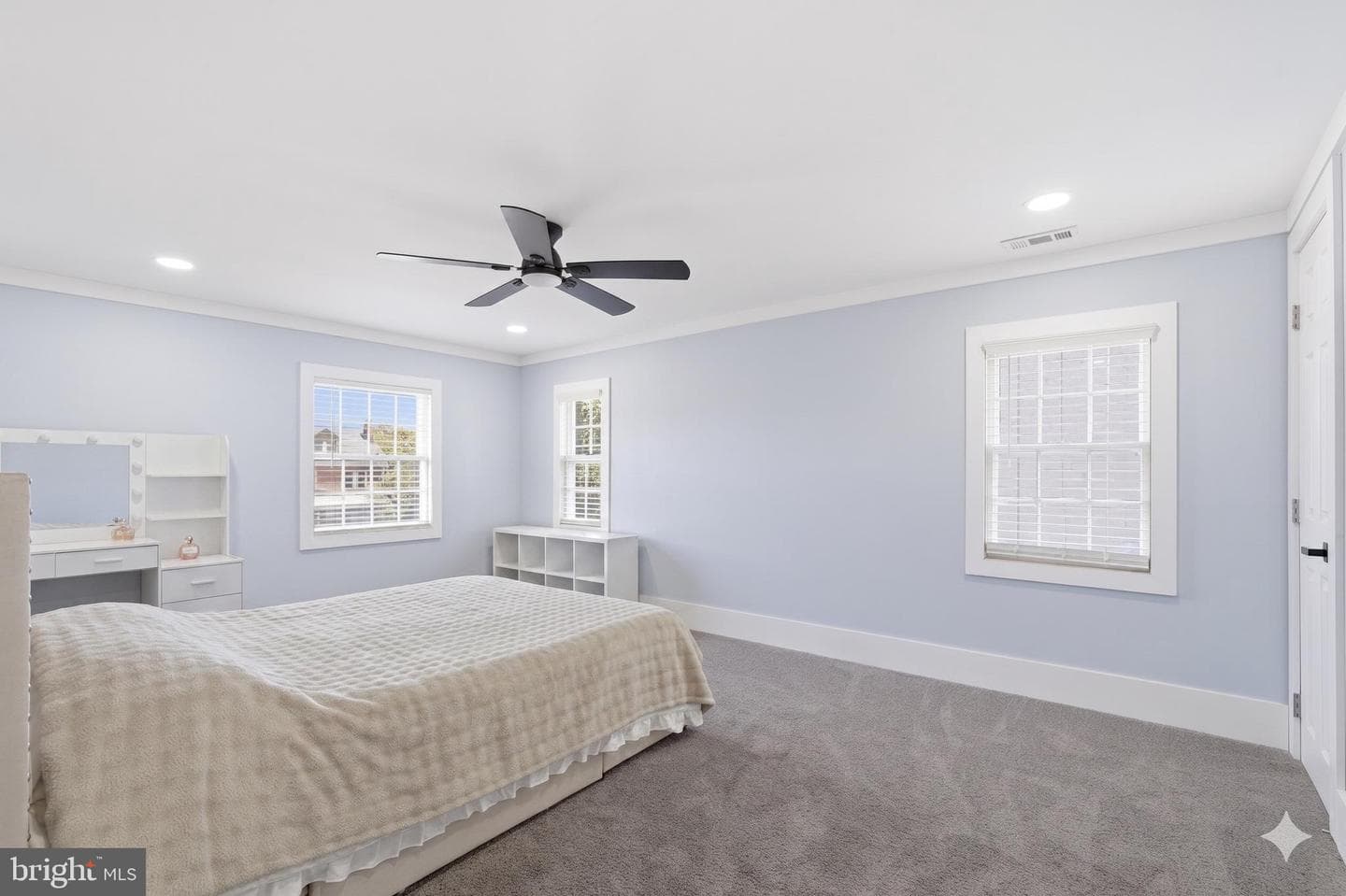 629 National Avenue photo 13