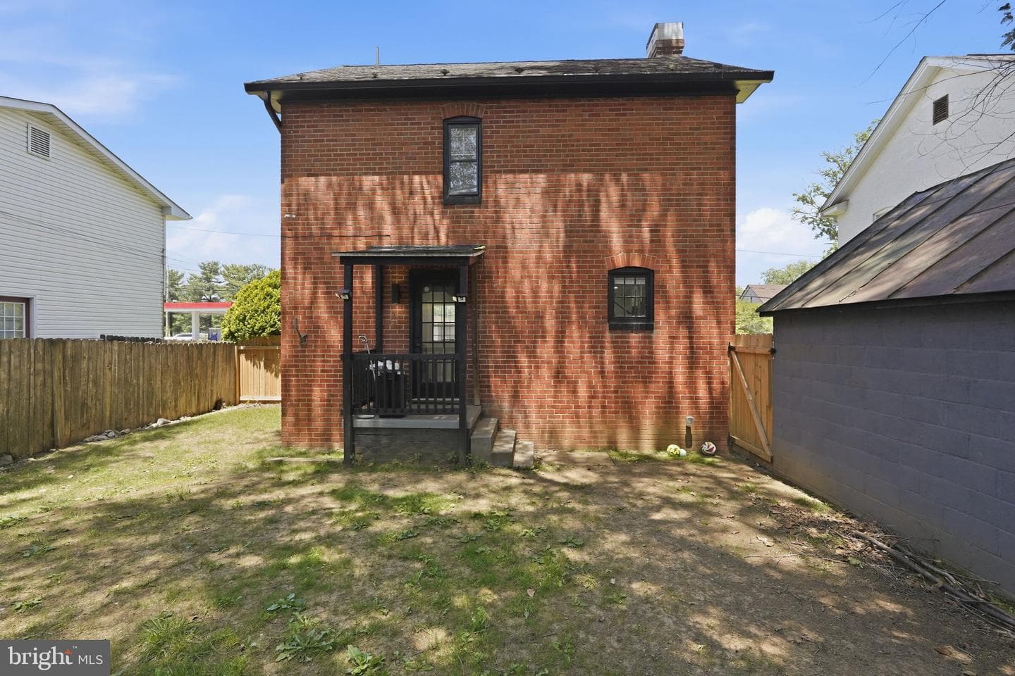 629 National Avenue photo 25