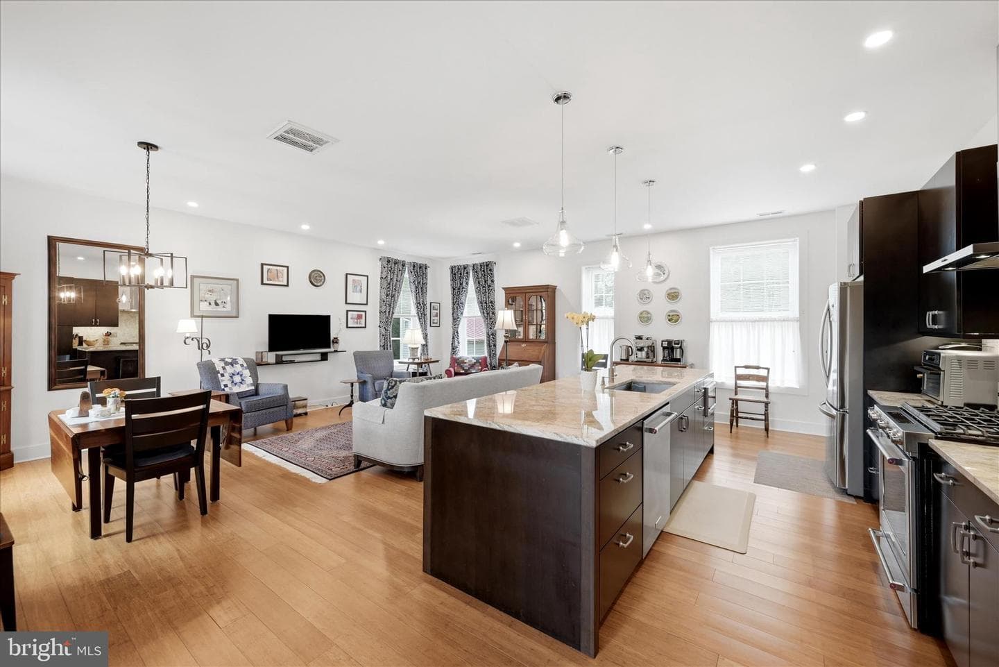 411 N Loudoun Street #105 photo 11