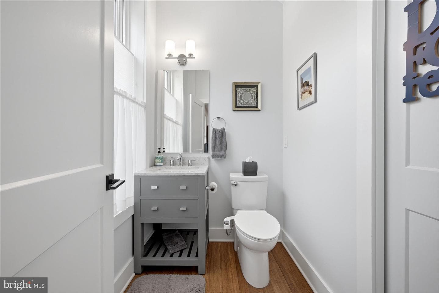 411 N Loudoun Street #105 photo 24