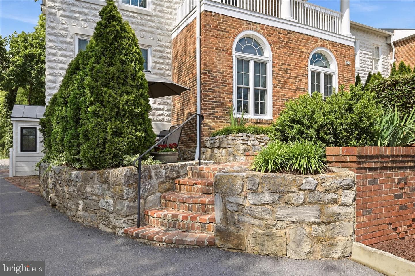 411 N Loudoun Street #105 photo 64