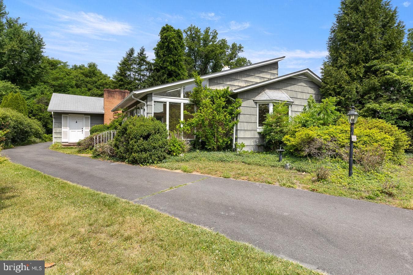 443 Fairmont Avenue photo 2