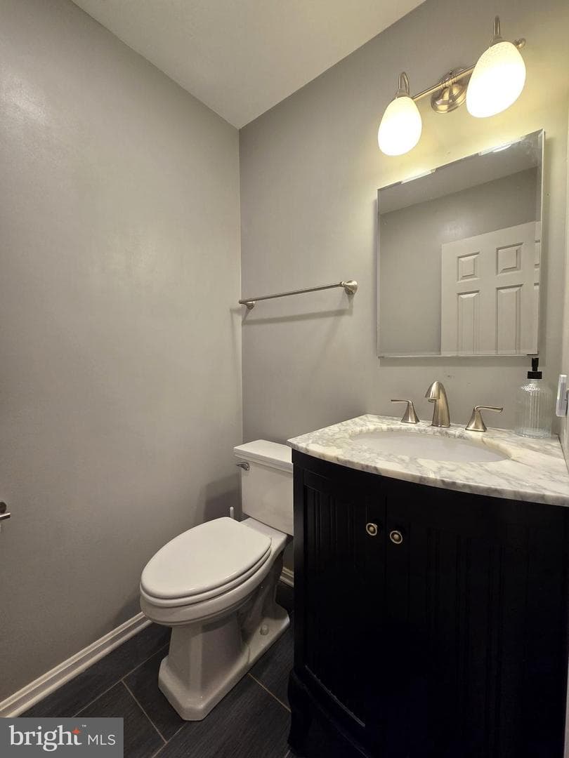 1613 Van Couver Street photo 22