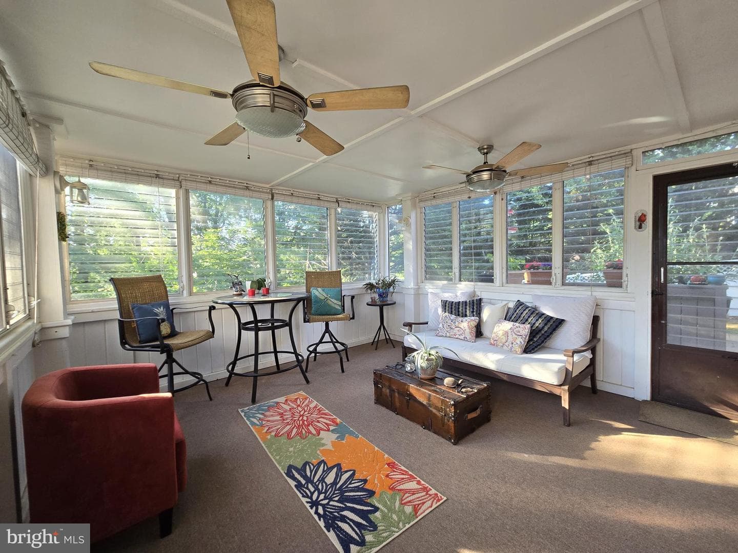 1613 Van Couver Street photo 45