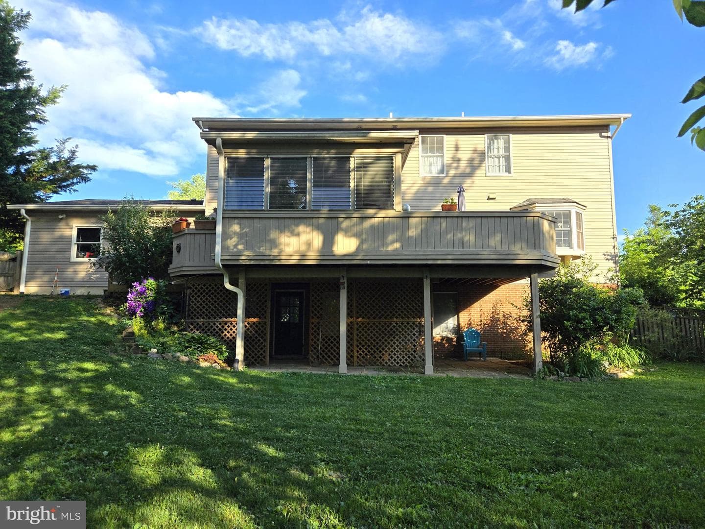 1613 Van Couver Street photo 52