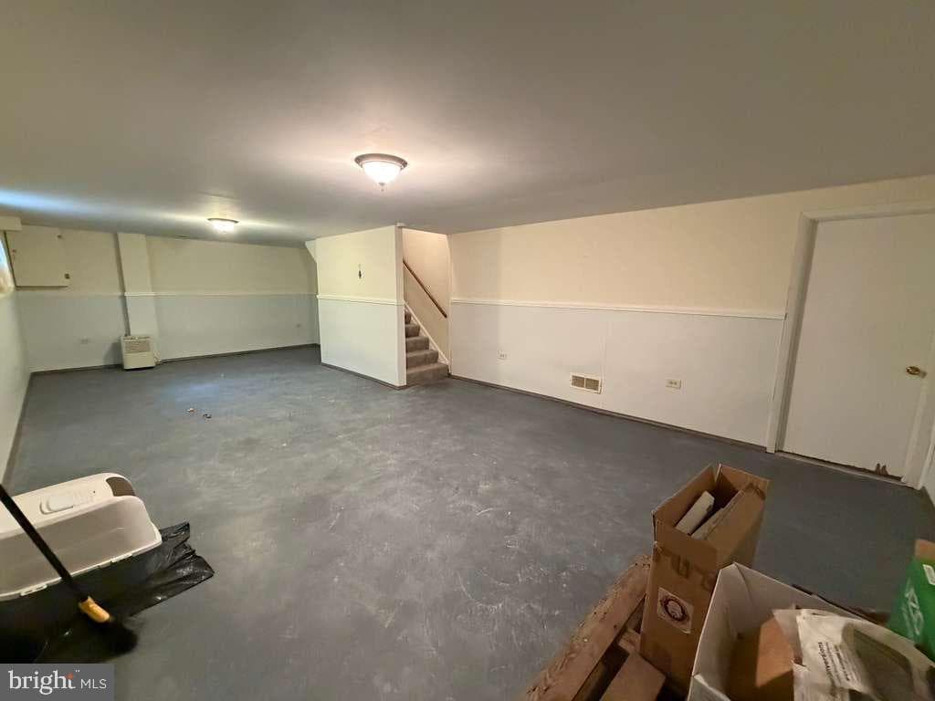 302 Wentworth Drive photo 25