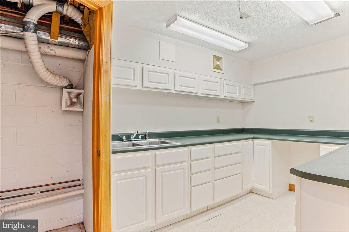 1202 Handley Avenue photo 53