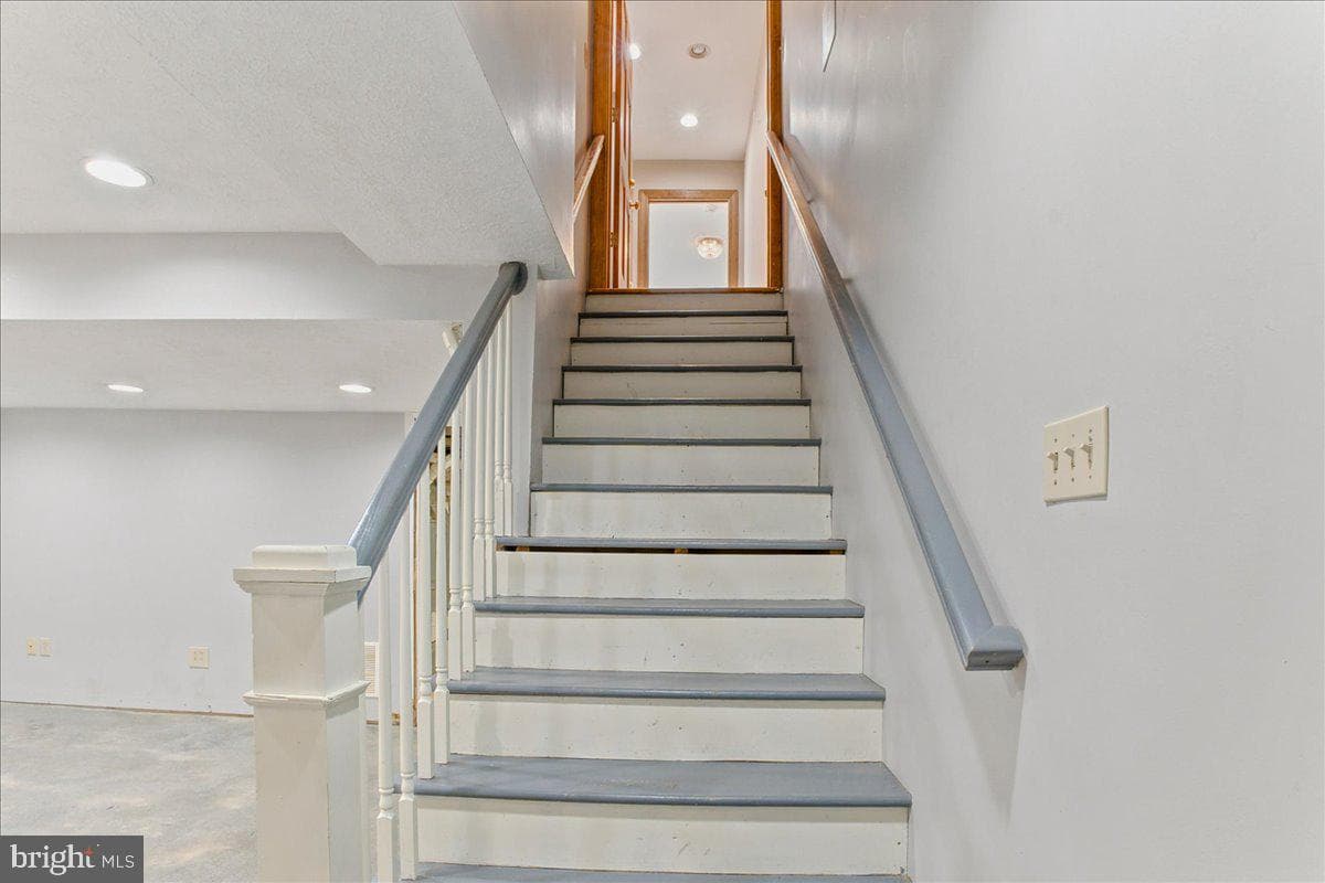 1202 Handley Avenue photo 57