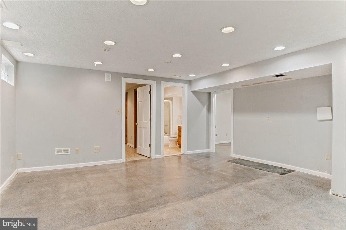 1202 Handley Avenue photo 60