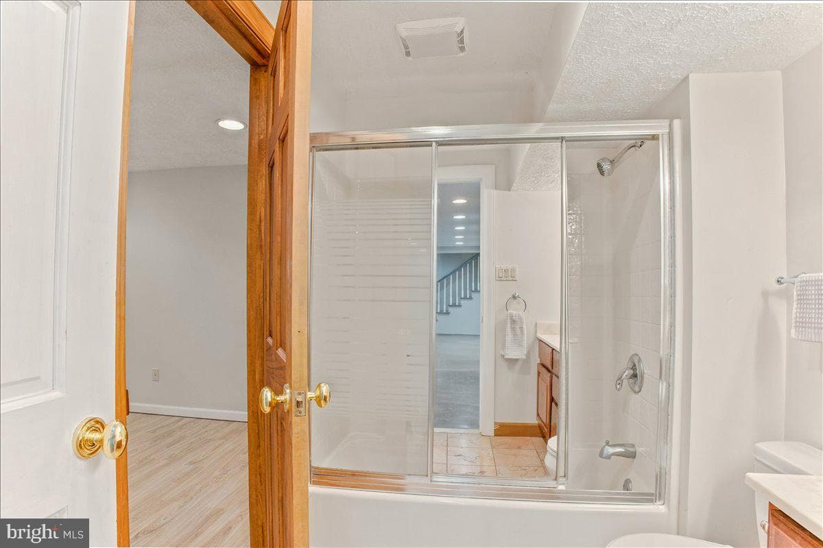 1202 Handley Avenue photo 63