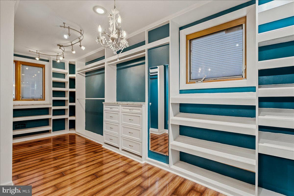 1202 Handley Avenue photo 8